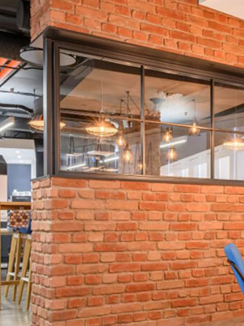 Los paneles de piedra natural para forrar paredes exteriores, ¿merecen la pena?